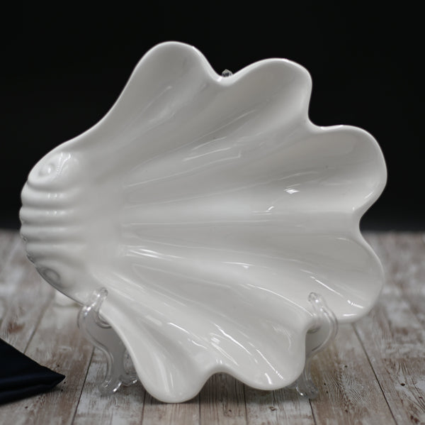 Wilmax Fine Porcelain Shell Dish 11.5" X 11" | 28.5 X 28 Cm SKU: WL-992588/A