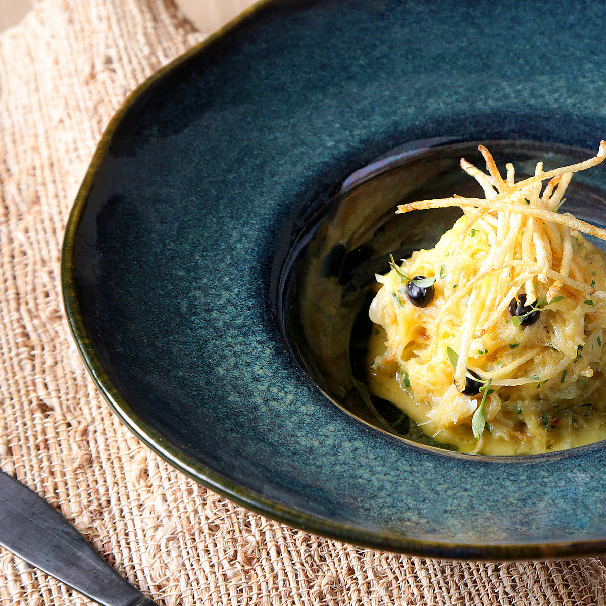 Porto Brasil OCEANO DEEP RIM PLATE  STONEWARE dia. 11.02x2.56"  SKU: '12014106701