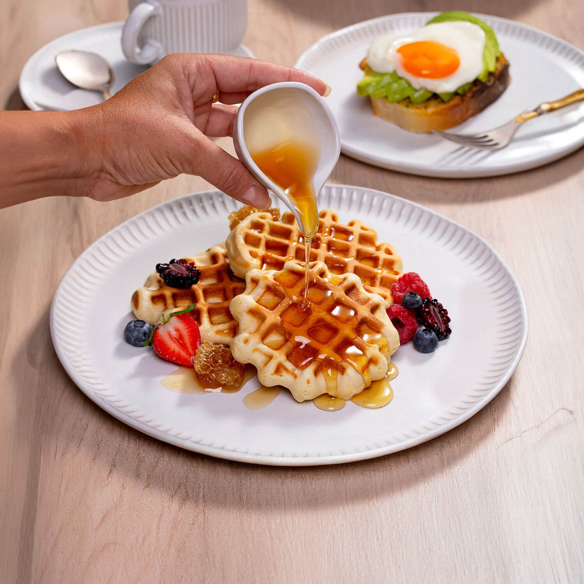 Porto Brasil NEW WHITE LINHAS DINNER PLATE STONEWARE dia. 10.83"  SKU: '1261119801