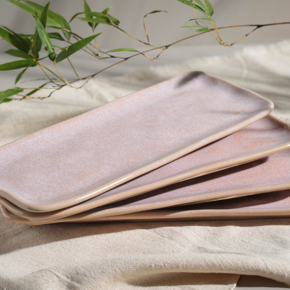 Porto Brasil LITCHI RECTANGULAR PR MEDIUM ORGANIC STONEWARE dia. 12.99x5.12"  SKU: '14014109201