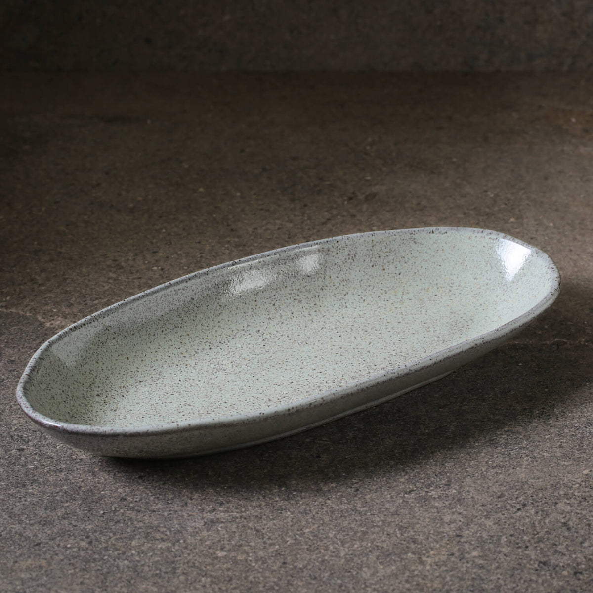 Porto Brasil PISTACHE DEEP OVAL PR LARGE ORGANIC STONEWARE dia. 12.6x6.3"  SKU: '14414108801