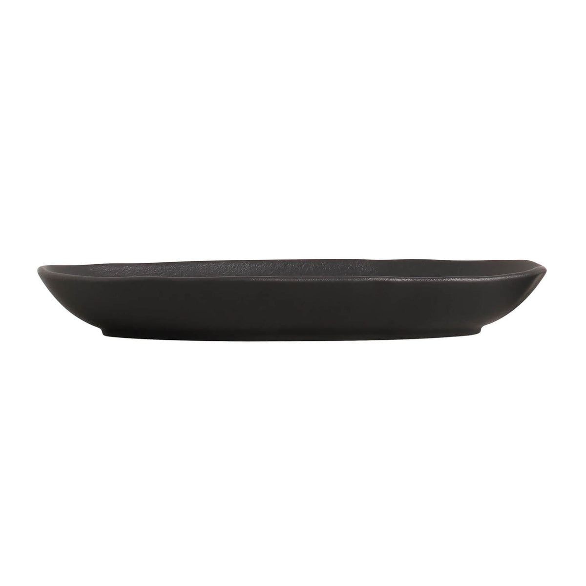 Porto Brasil MATTE BLACK DEEP OVAL PR LARGE ORGANIC STONEWARE dia. 12.6x6.3"  SKU: '1441473901