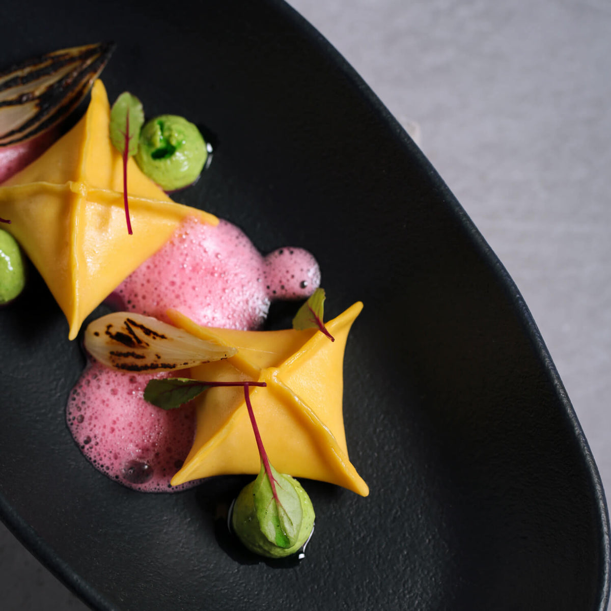 Porto Brasil MATTE BLACK DEEP OVAL PR LARGE ORGANIC STONEWARE dia. 12.6x6.3"  SKU: '1441473901