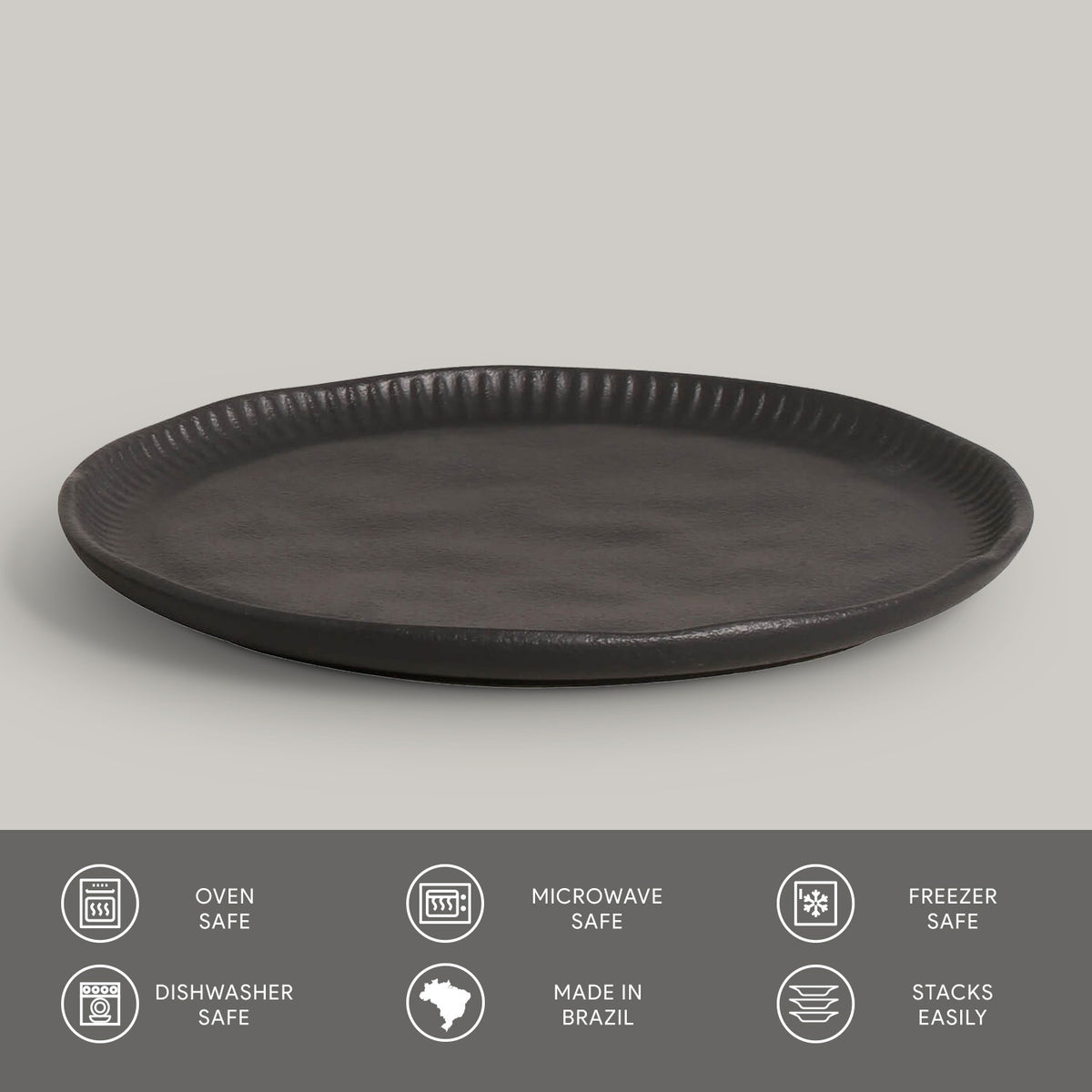 Porto Brasil MATTE BLACK LINHAS DESSERT PLATE STONEWARE dia. 8.46"   SKU: '146173901
