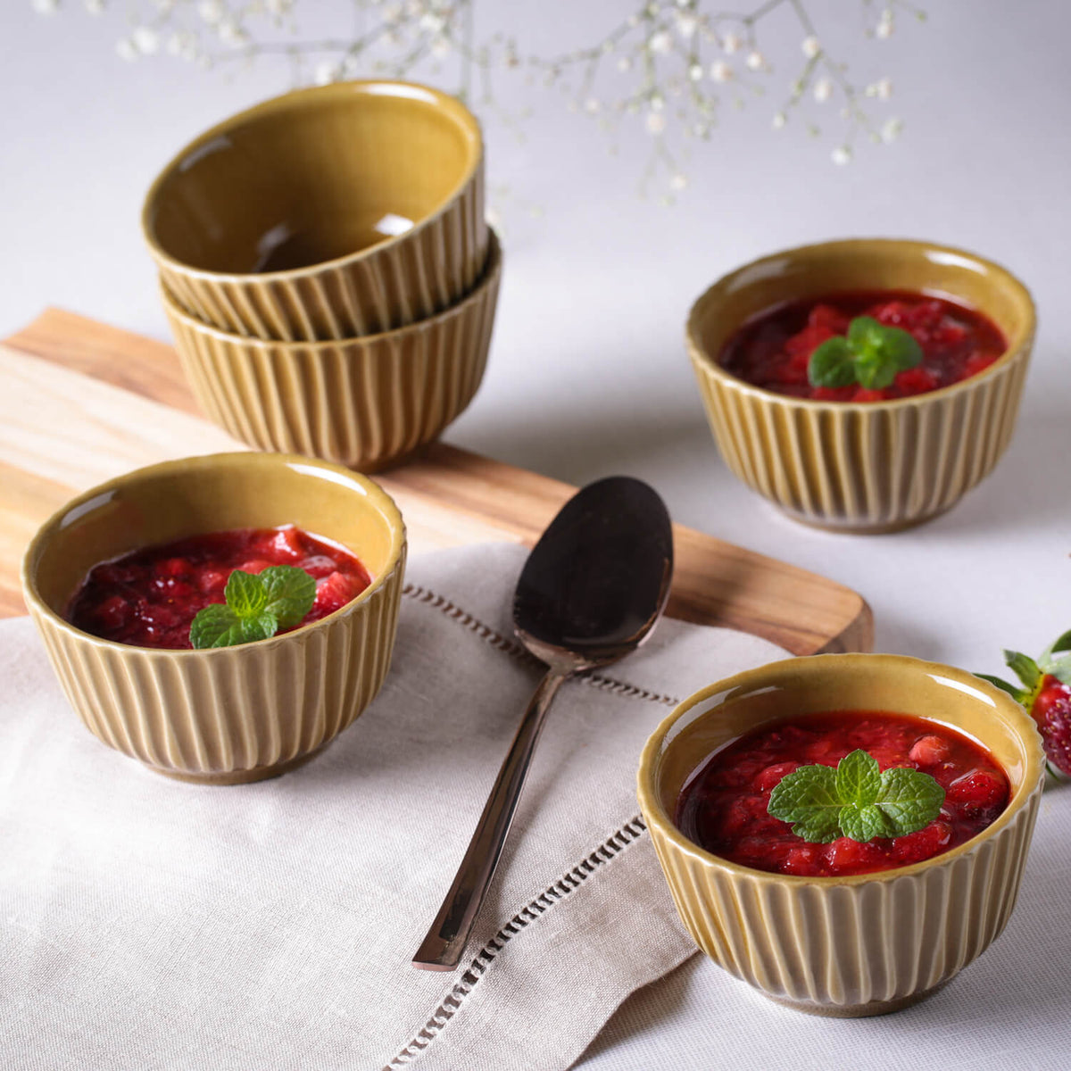 Porto Brasil AMBER LINHAS RAMEKIN STONEWARE dia. 3.5x1.97"  SKU: '1466177101