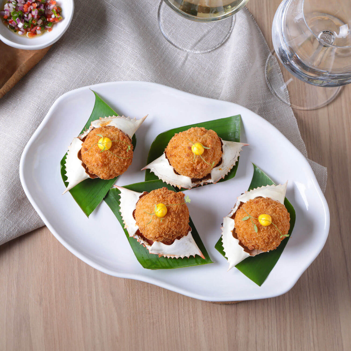 Porto Brasil NEW WHITE SHALLOW OVAL PR MEDIUM BIO STONEWARE dia. 11.81x7.87"  SKU: '14831119801