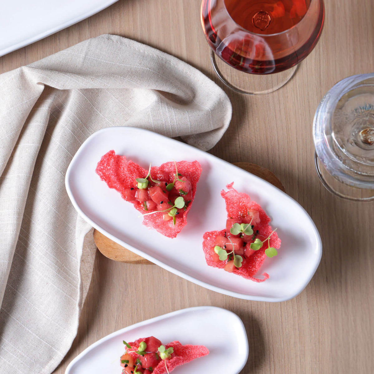 Porto Brasil NEW WHITE SHALLOW OVAL PR ORGANIC STONEWARE dia. 9.06x4.33"  SKU: '15114119801