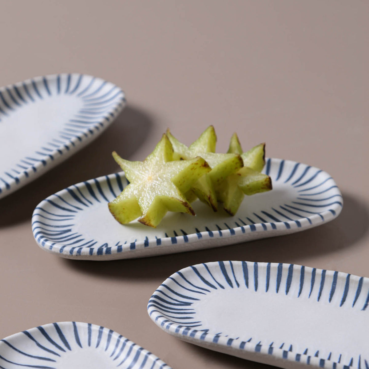 Porto Brasil ELEMENTO SHALLOW OVAL PR ORGANIC STONEWARE dia. 6.5x3.15"  SKU: '1521493101