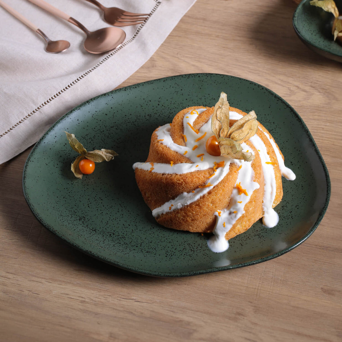 Porto Brasil GREENERY OVAL DINNER PLATE ORGANIC STONEWARE dia. 12.2"  SKU: '15314106501