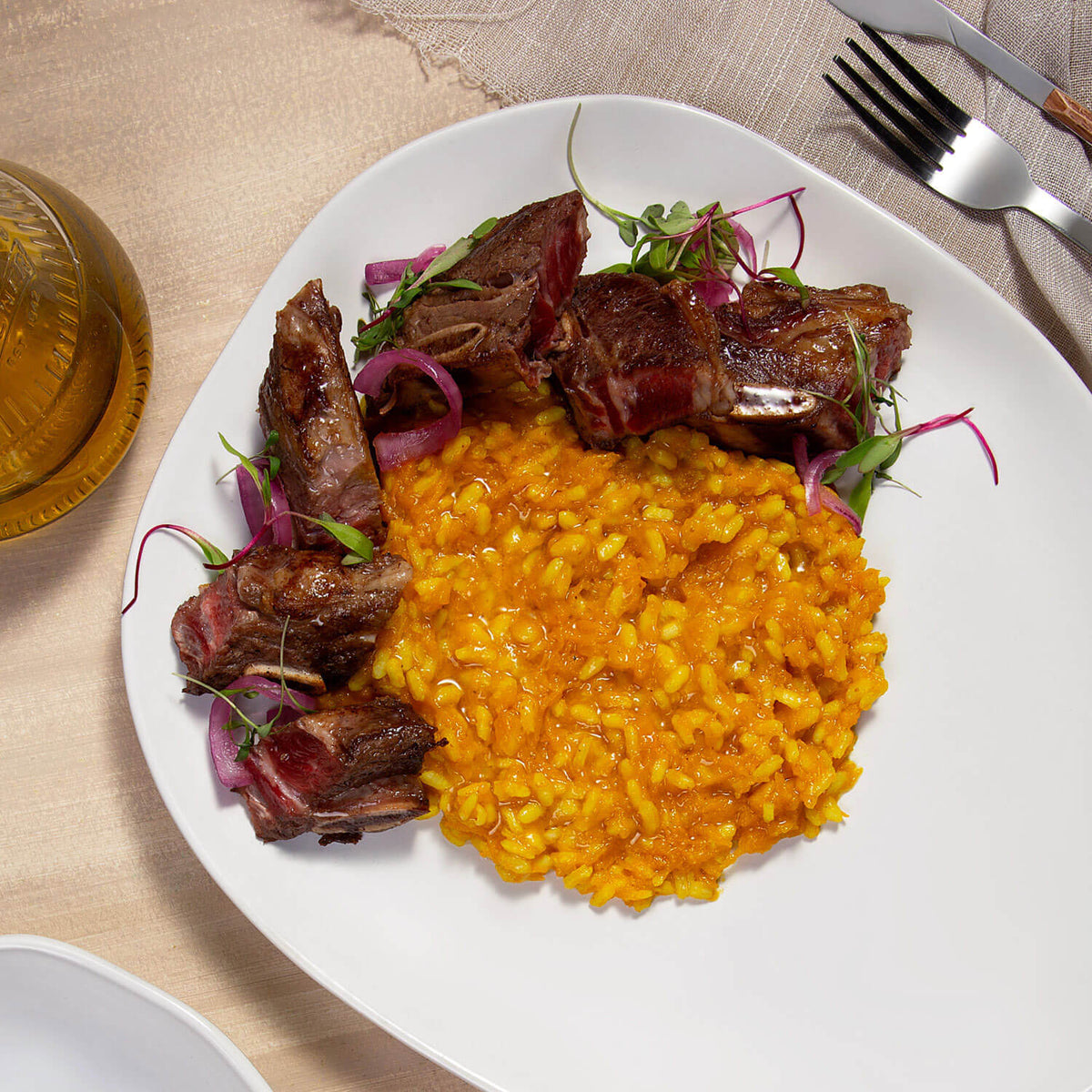 Porto Brasil NEW WHITE OVAL DINNER PLATE ORGANIC STONEWARE dia. 12.2"  SKU: '15314119801