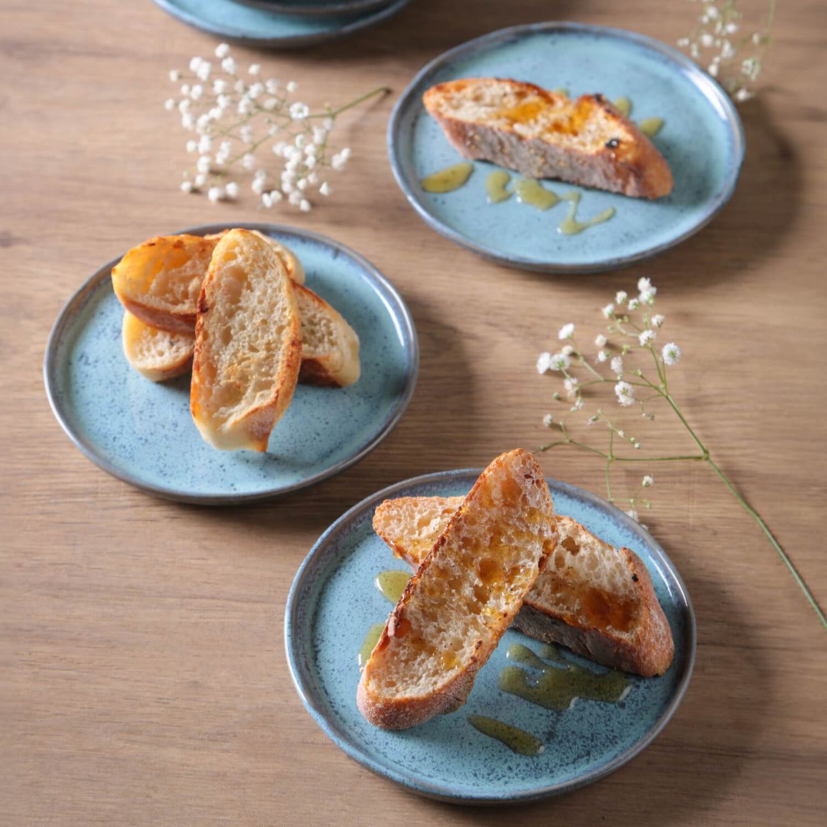 Porto Brasil BREEZE BREAD PLATE STONEWARE dia. 6.1x0.63"  SKU: '15931109001