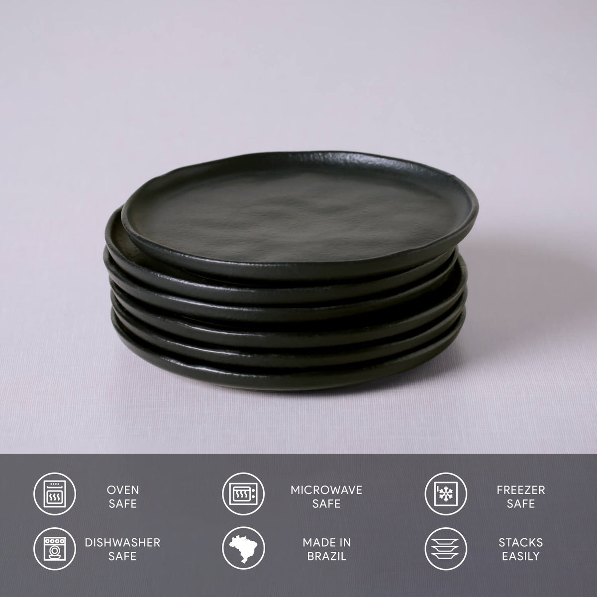Porto Brasil MATTE BLACK BREAD PLATE STONEWARE dia. 6.1x0.63"  SKU: '1593173901