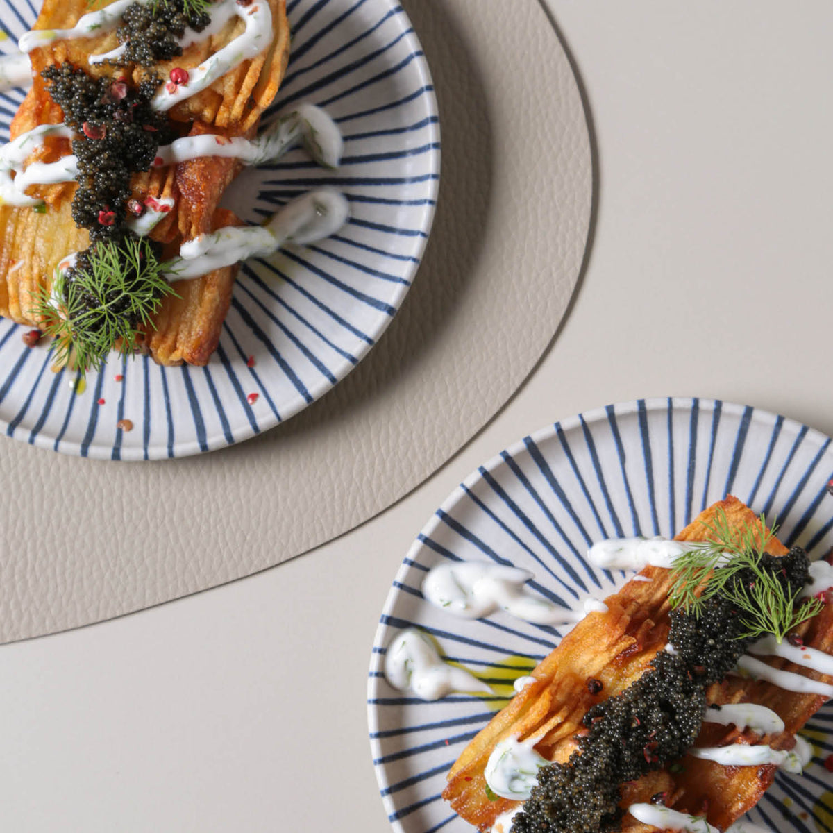 Porto Brasil ELEMENTO BREAD PLATE STONEWARE dia. 6.1x0.63"  SKU: '1593193101