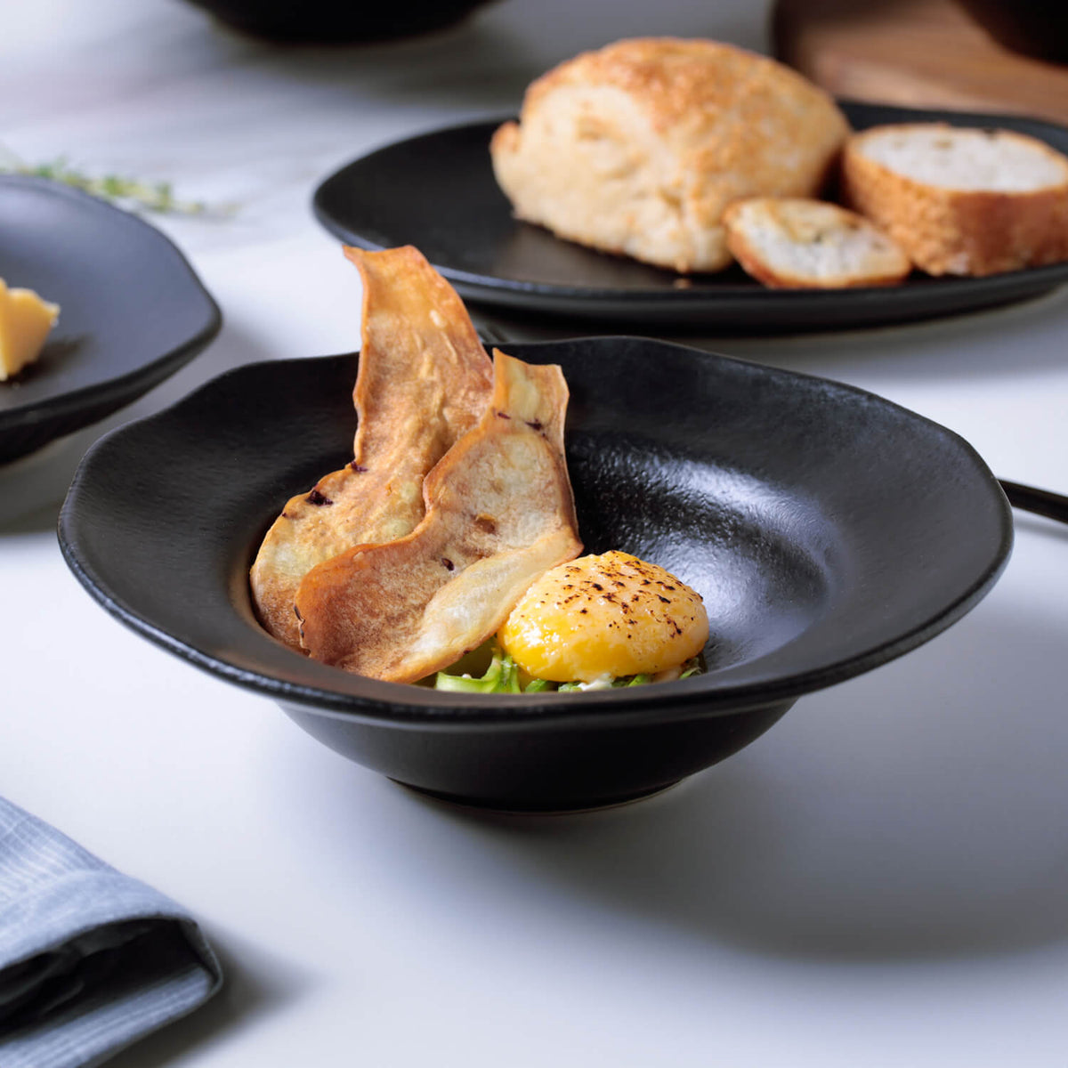 Porto Brasil MATTE BLACK DEEP RIM PLATE  STONEWARE dia. 7.48x2.17"  SKU: '1601473901