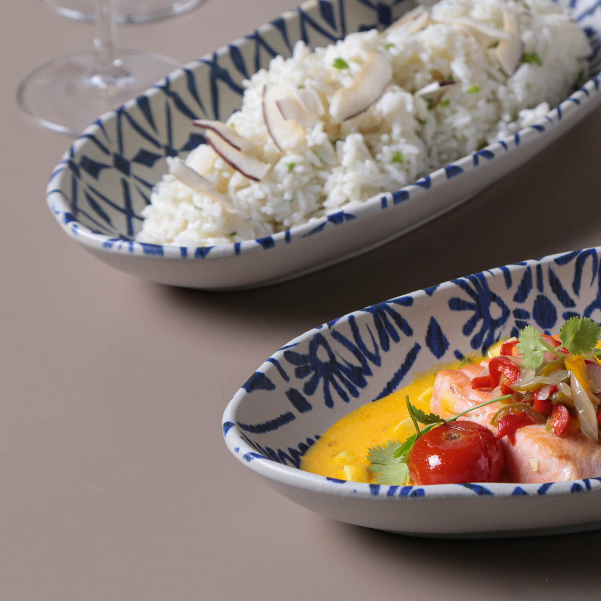 Porto Brasil MAYA DEEP OVAL PR LARGE ORGANIC STONEWARE dia. 12.6x6.3" SET OF 2 DESIGNS  SKU: '34414117901