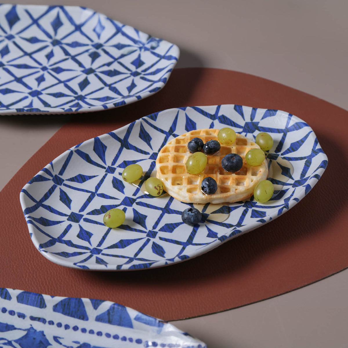 Porto Brasil MAYA SHALLOW OVAL PR MEDIUM BIO STONEWARE dia. 11.81x7.87" SET OF 2 DESIGNS  SKU: '34831117901