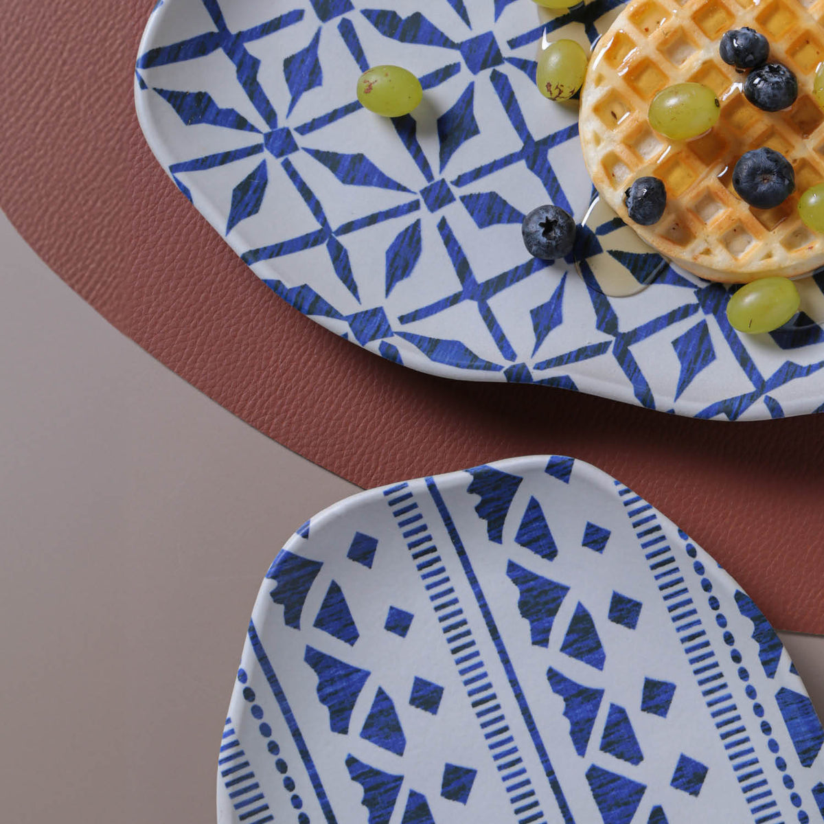 Porto Brasil MAYA SHALLOW OVAL PR MEDIUM BIO STONEWARE dia. 11.81x7.87" SET OF 2 DESIGNS  SKU: '34831117901