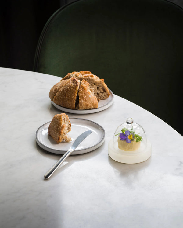 Revol MEALPLAK BUTTER DISH WITH GLASS DOME Nacryl White SKU: '411272