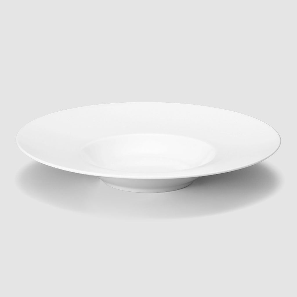 28CM WIDE RIM DEEP PLATE (PLAIN)