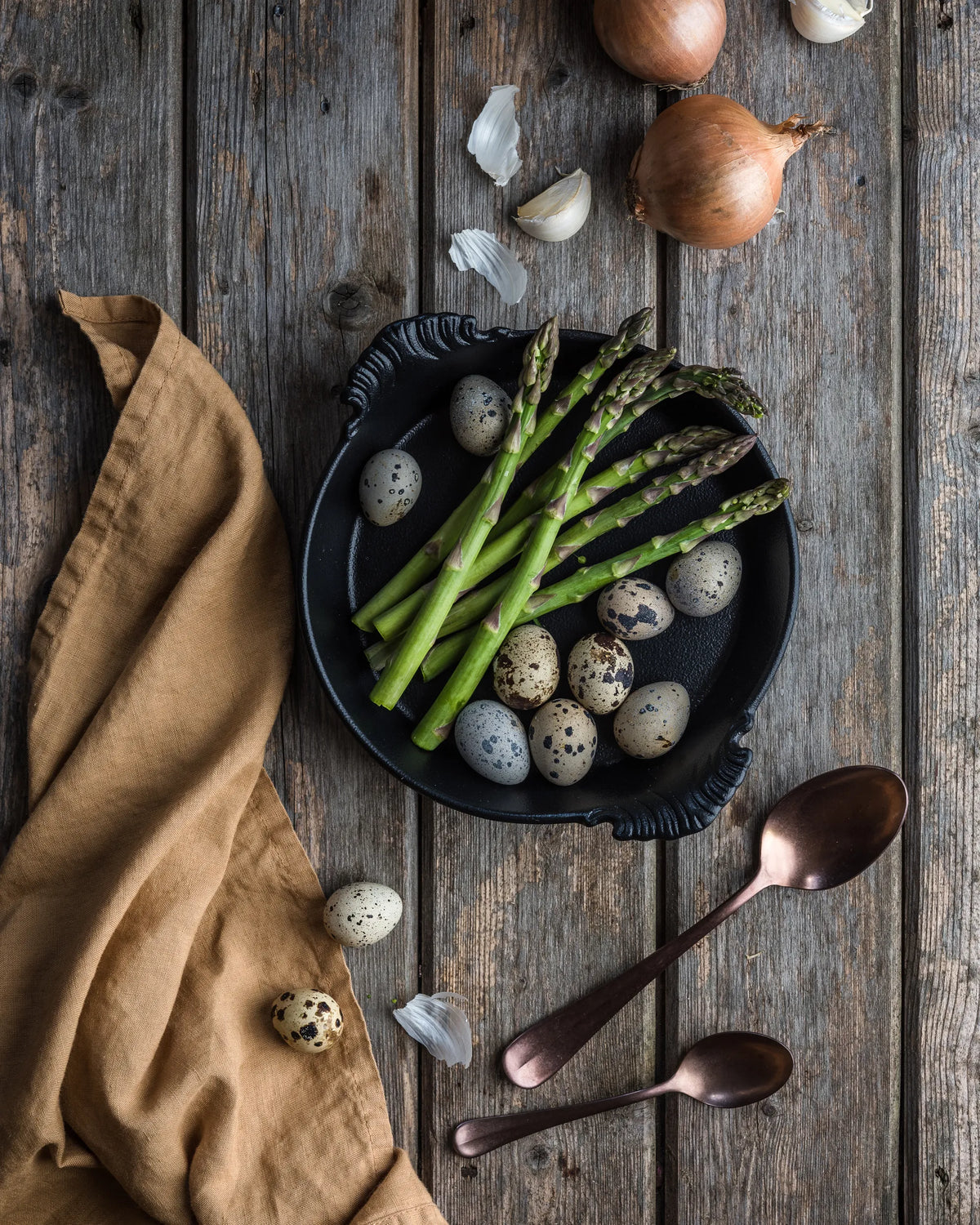 Revol FRENCH CLASSICS ROUND EARED EGG DISH 18CM Cast iron style SKU: '644693