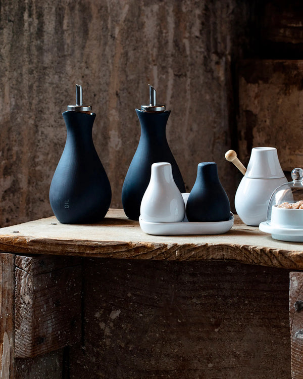 Revol LIKID OIL CRUET WITH POURER 25CL Slate Huile/Oil ceramet Argent SKU: '645254