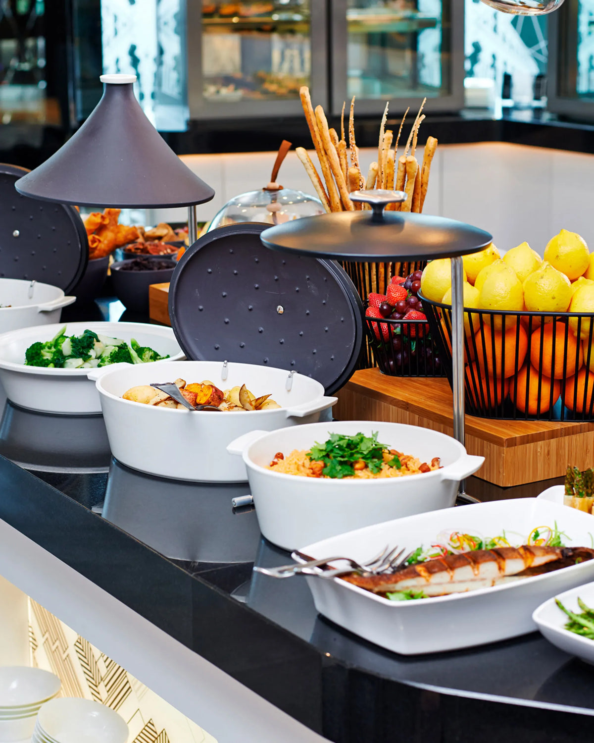 Revol REVOLUTION 2 ROUND COCOTTE 9''/22cm Silver Crescendo Induction Crescendo argent SKU: '653350