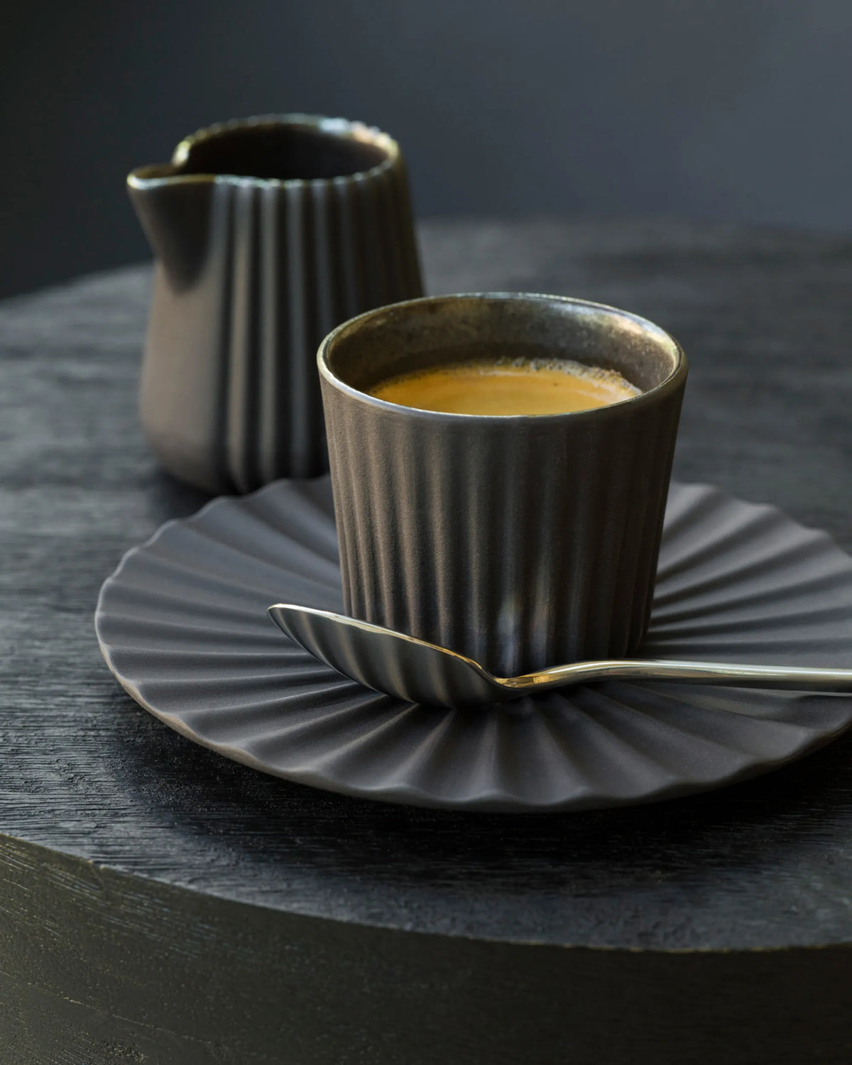 Revol PEKOE RAMEKIN 10CL Black Smooth Dark Metal SKU: '653619