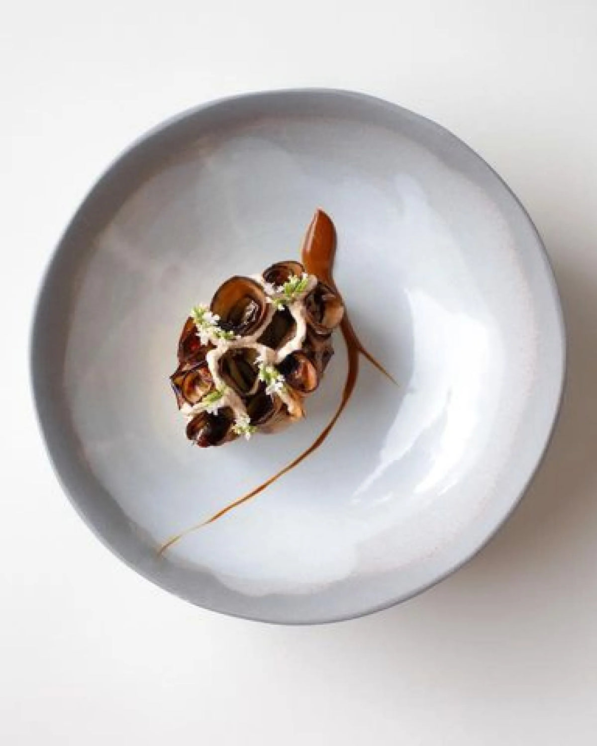 Revol  NO.W DEEP COUPE PLATE 24CM Arctic white SKU: '655428