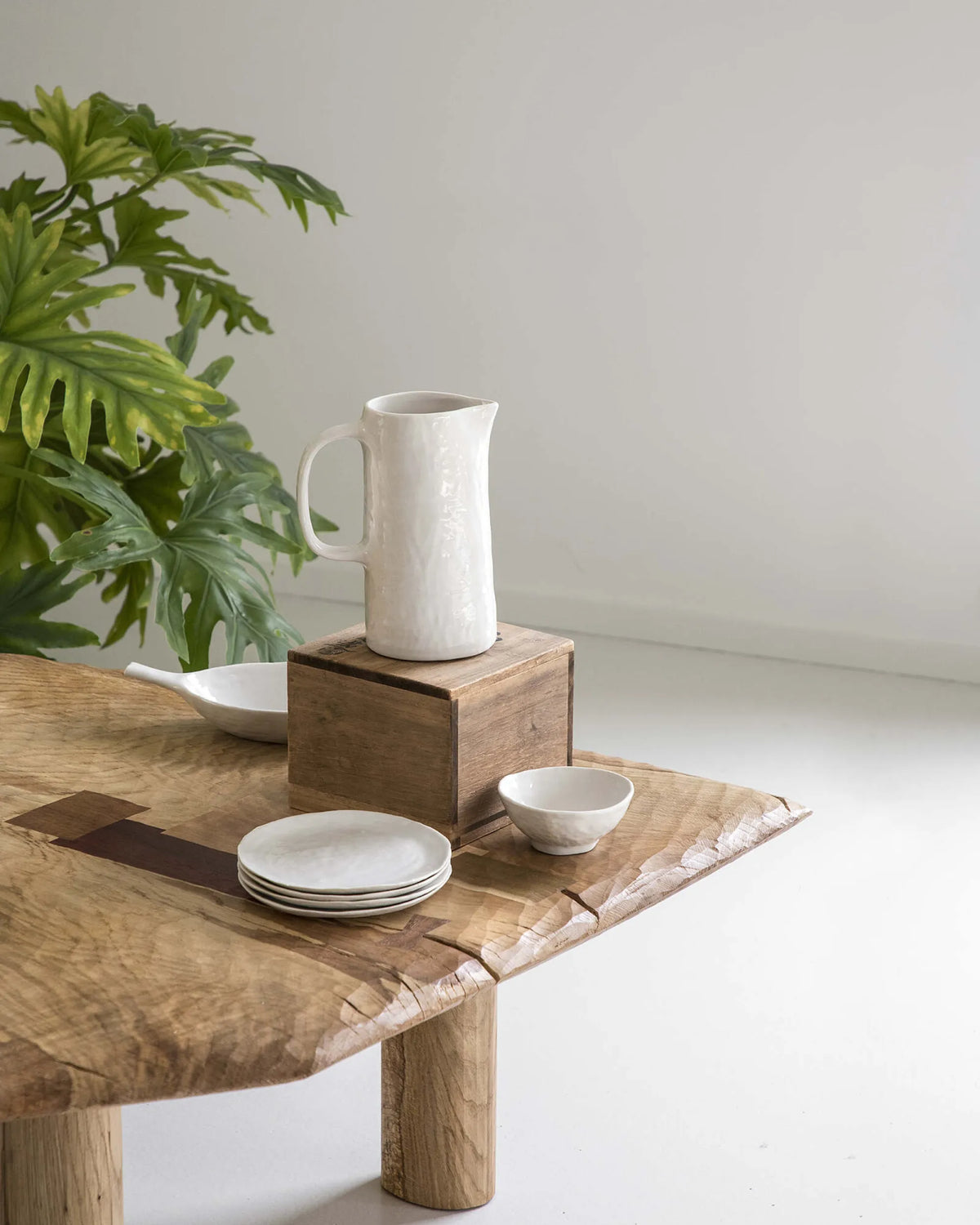 Revol  YLI SHOVEL PLATE 18,5CM Alabaster white SKU: '656296