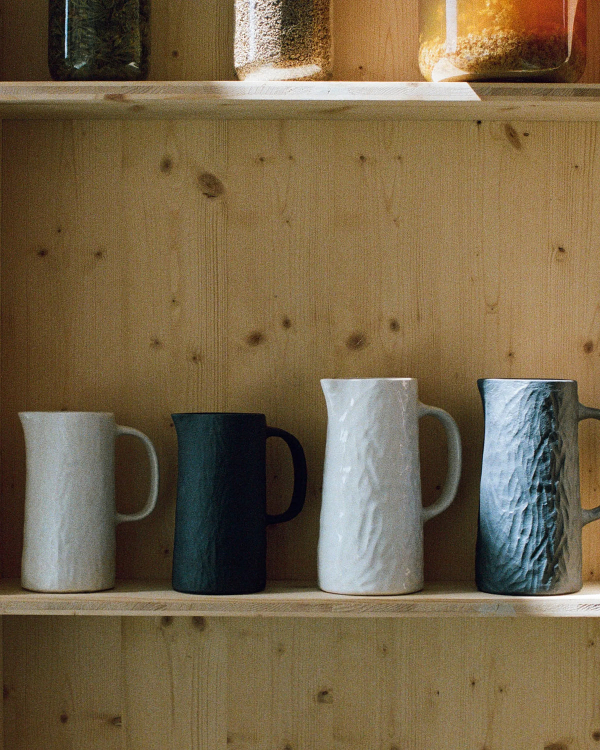 Revol  YLI JUG 80CL Alabaster white SKU: '656390