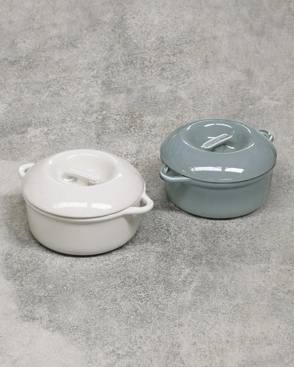 Revol BOMBANCE ROUND COCOTTE 19CM OVEN WITH PORCELAIN LID Cloud Grey SKU: '660132