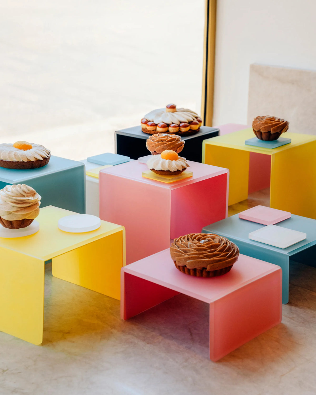 Revol MEALPLAK SQUARE PASTRY SUPPORT 8CM Lemon Nacryl SKU: '660464