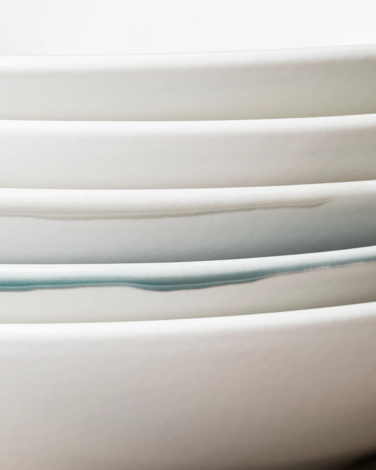 Revol CONFLUENCE DEEP COUPE PLATE 24CM Coconut milk Alabaster white SKU: '660908