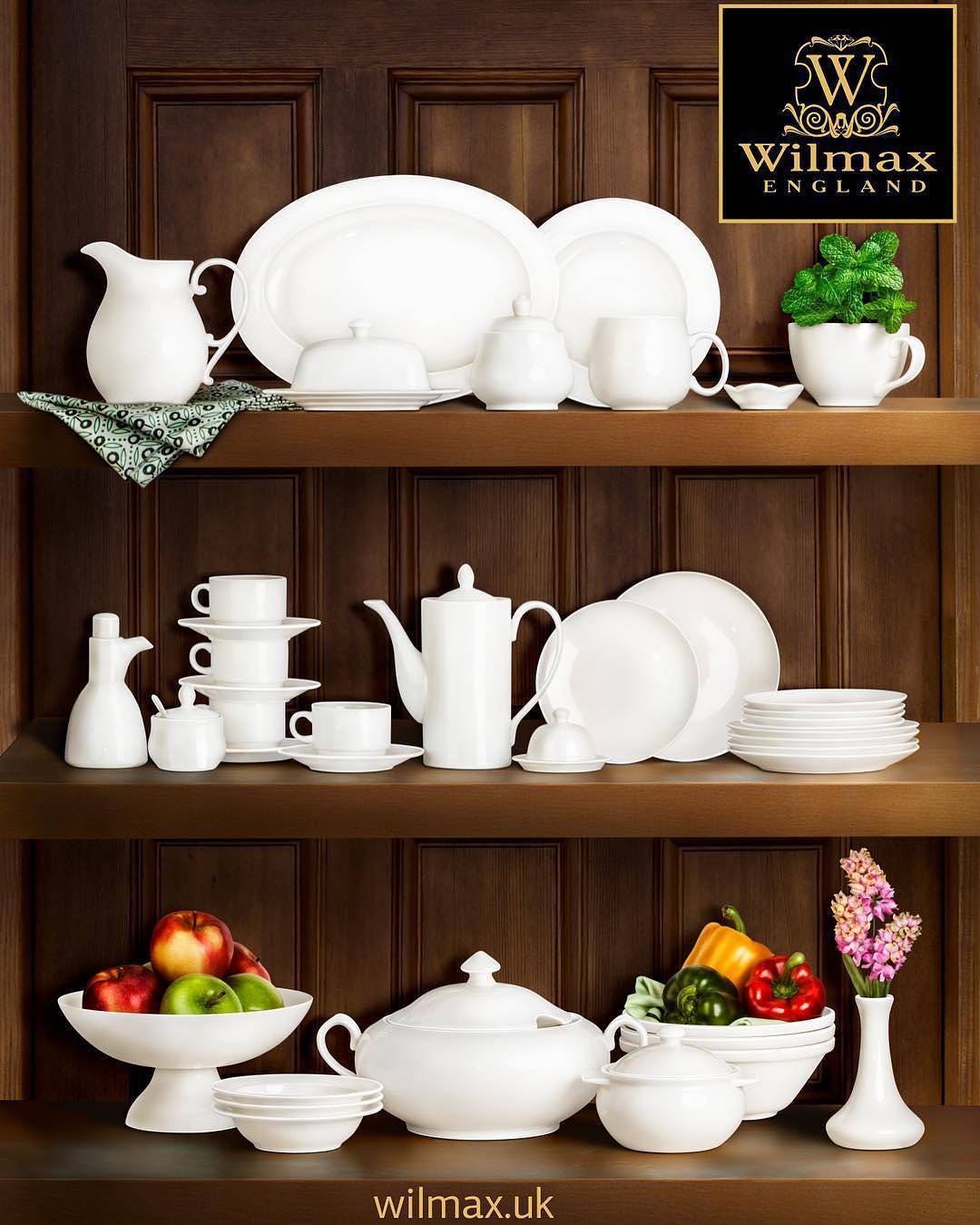 Wilmax Fine Porcelain Divided Triangular Dish 8" | 20 Cm SKU: WL-992584/A