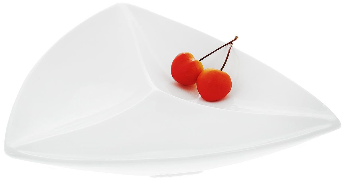 Wilmax Fine Porcelain Divided Triangular Dish 9.5" | 24 Cm SKU: WL-992585/A