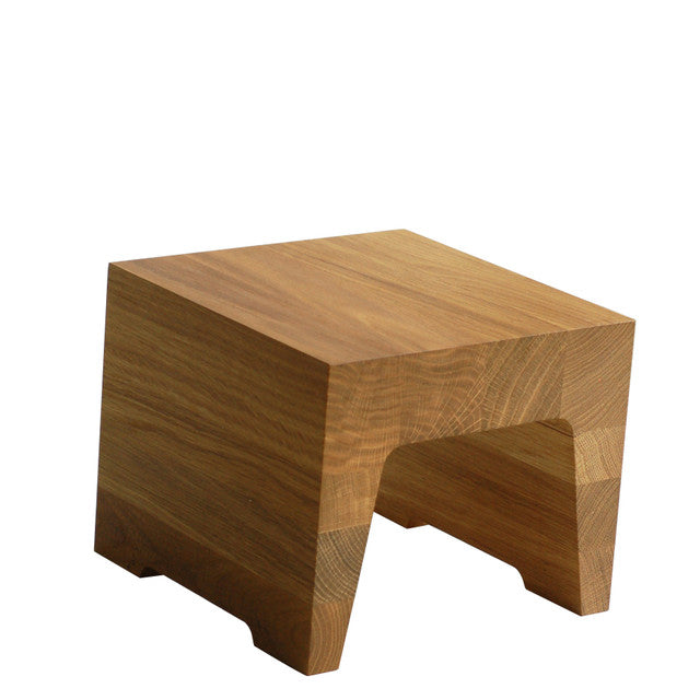 Craster Large Oak Patisserie Riser SKU: BO_BBOL – Hospitality Provisions