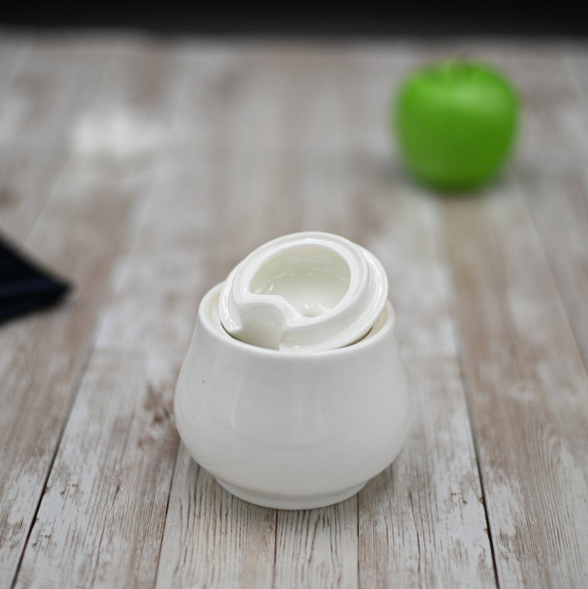 Wilmax Fine Porcelain Sugar Bowl 11 Oz | 340 Ml In Colour Box SKU: WL-995019/1C