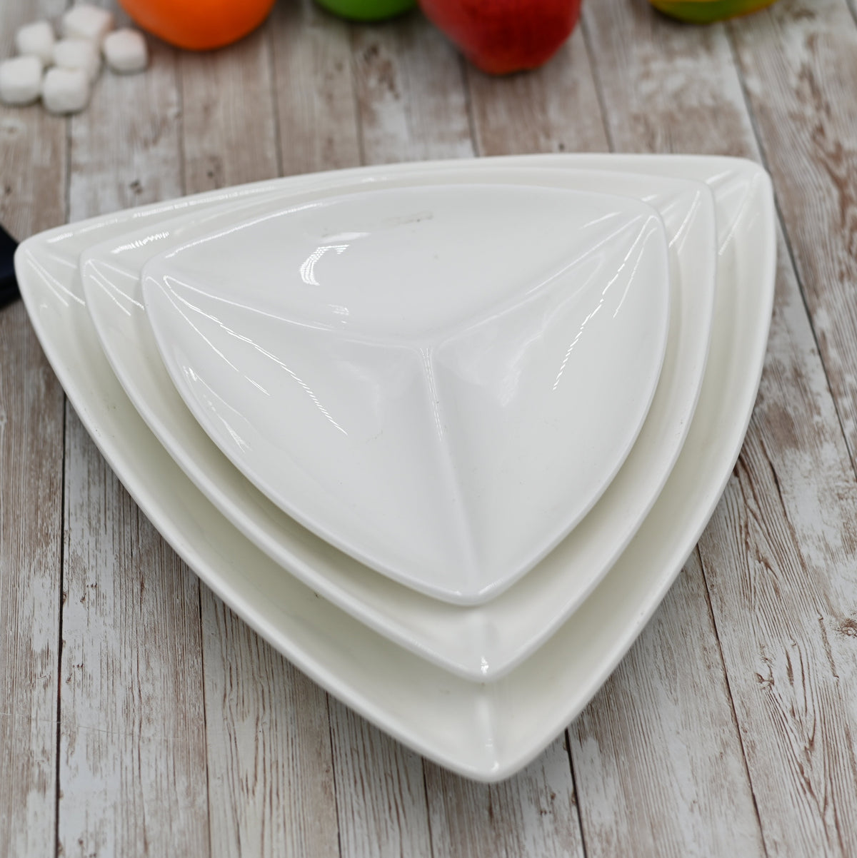 Wilmax Fine Porcelain Divided Triangular Dish 11.5" | 29 Cm SKU: WL-992586/A